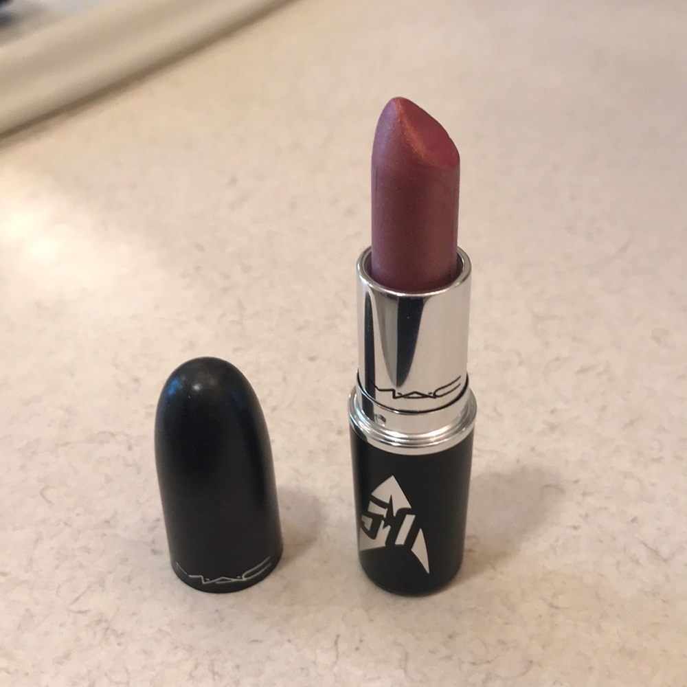 Lipstick